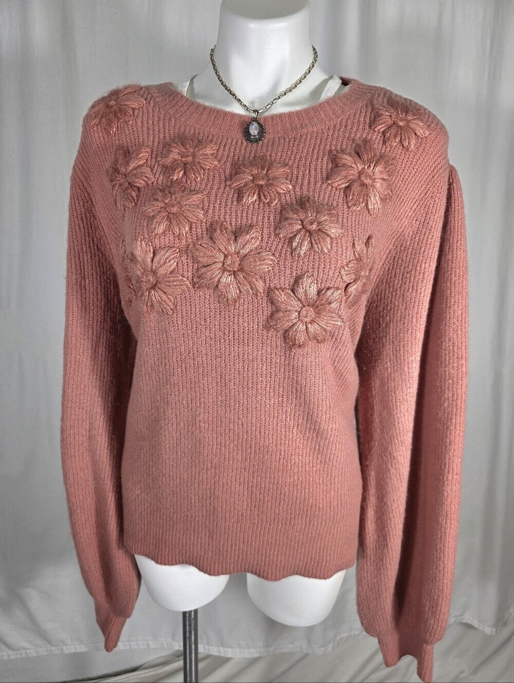 Liz Claiborne Mauve Floral Sweater | XXL | Soft Textured Flower Appliqué | Cozy